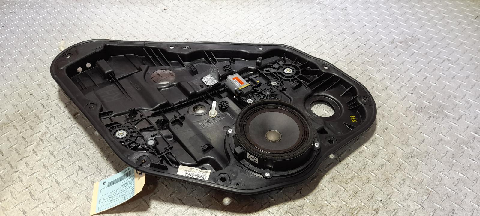 View Auto part Right Rear Wnd Reg/Motor Hyundai I30 2014
