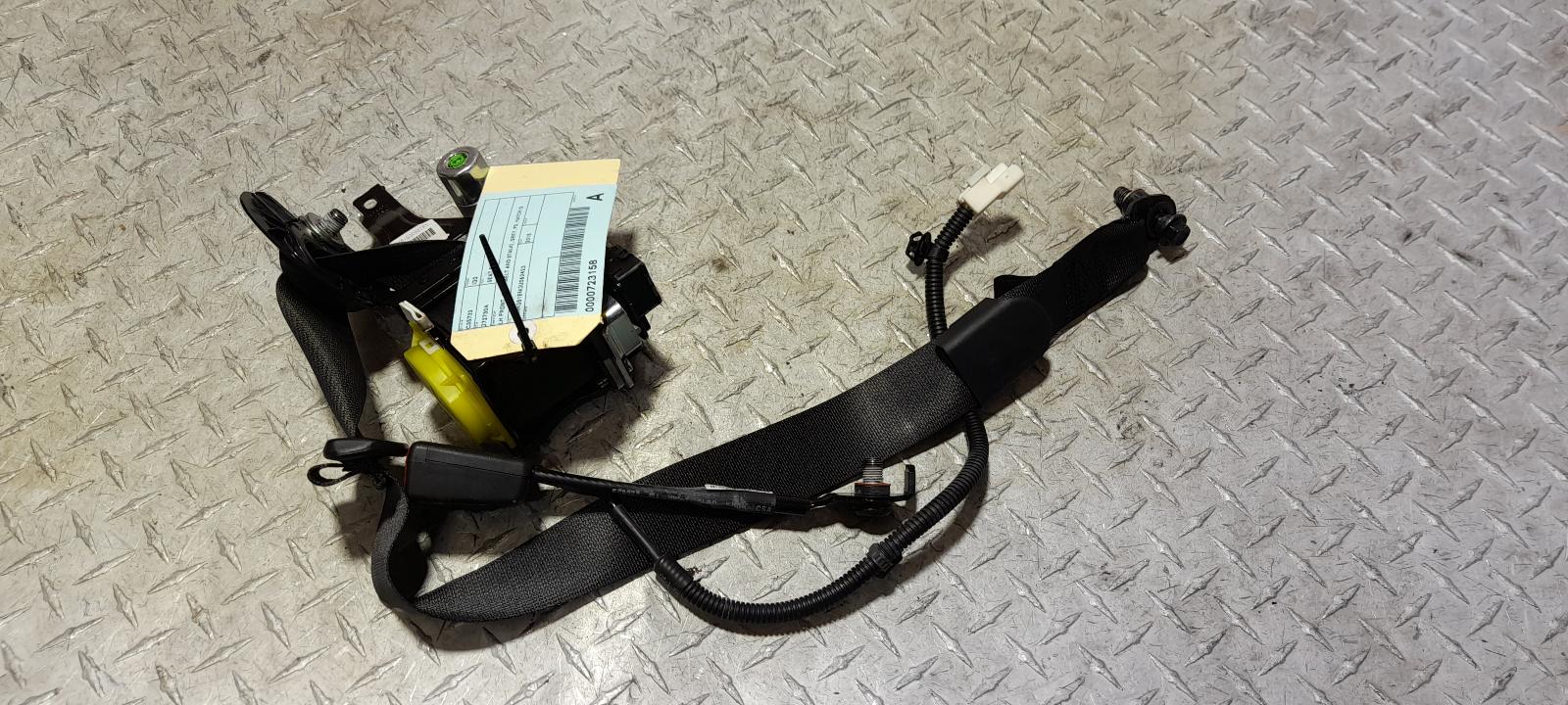 View Auto part Seatbelt/Stalk Hyundai I30 2018