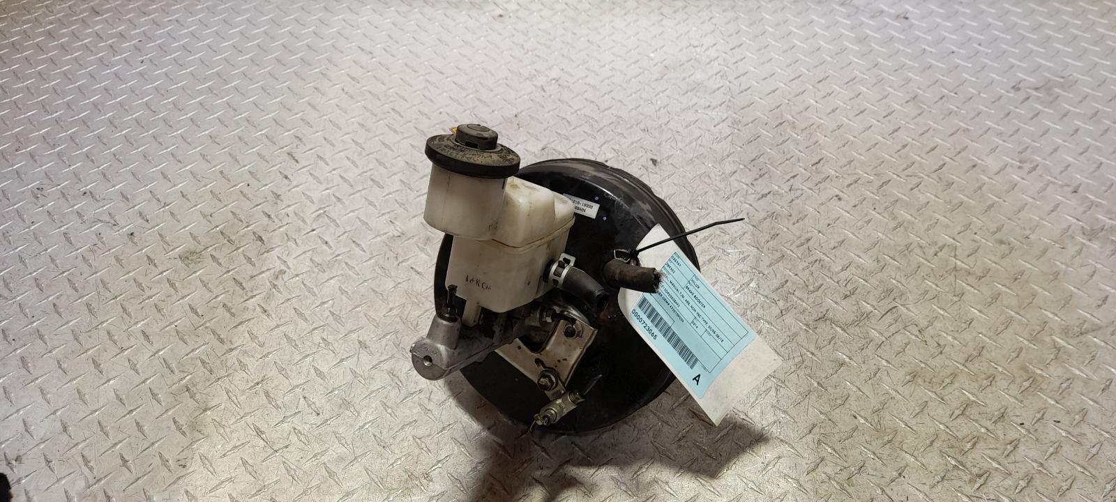 View Auto part Brake Booster Toyota Hilux 2014