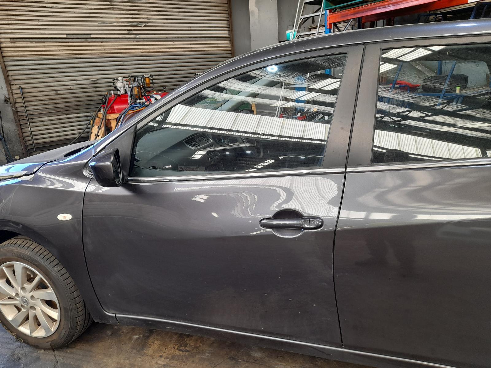 View Auto part Left Front Door Nissan Pulsar 2015