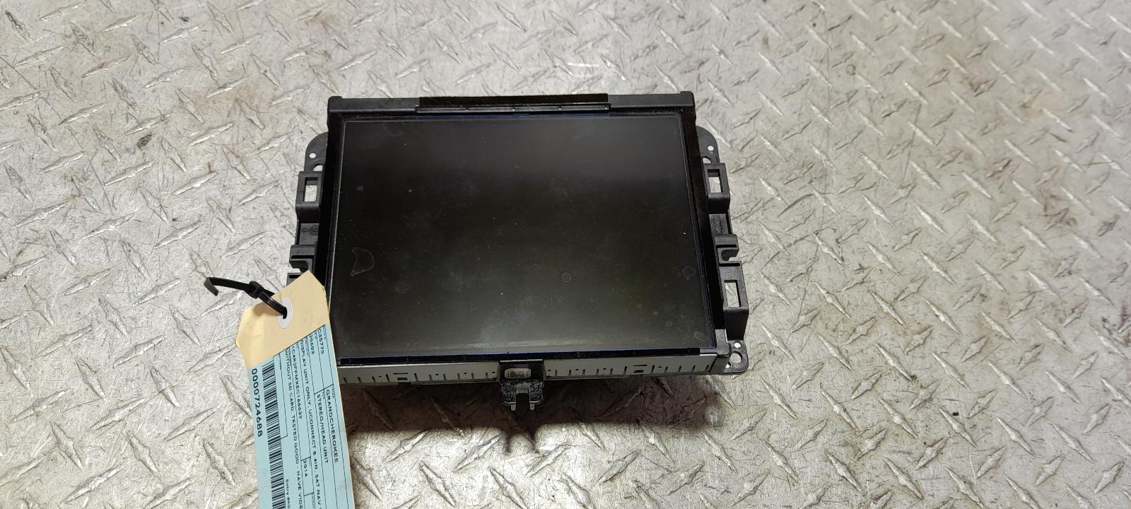 View Auto part Radio/Cd/Dvd/Sat/Tv Jeep Grandcherokee 2014