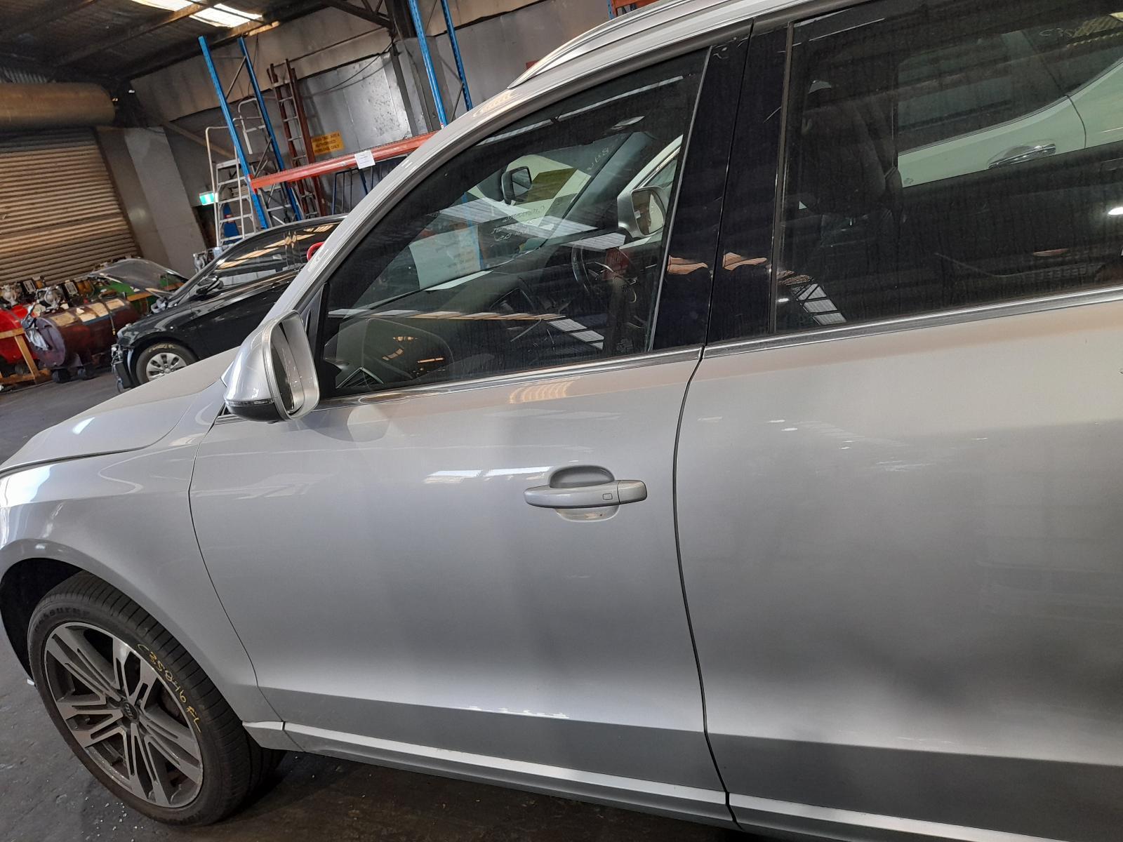 View Auto part Left Front Door Audi Q5 2012