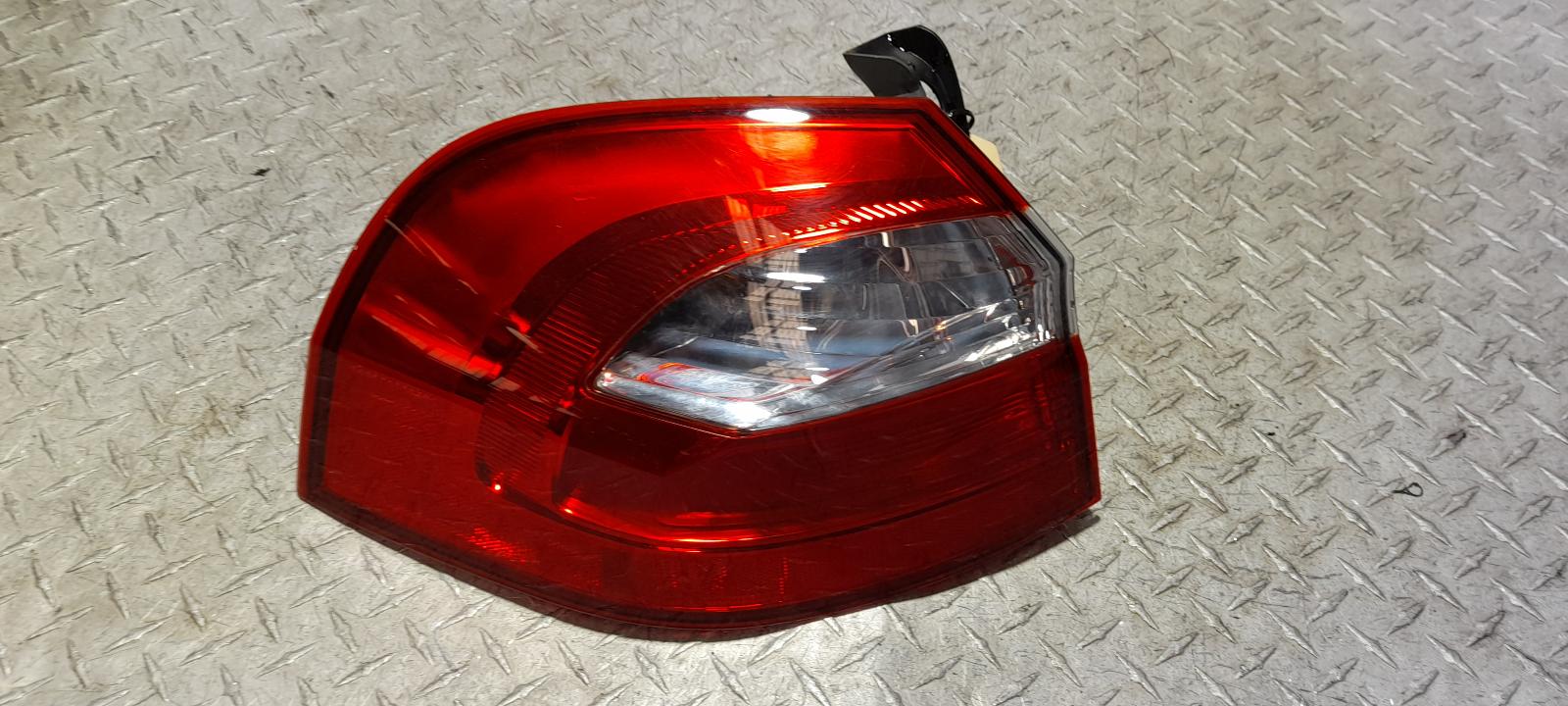 View Auto part Left Taillight Kia Rio 2013