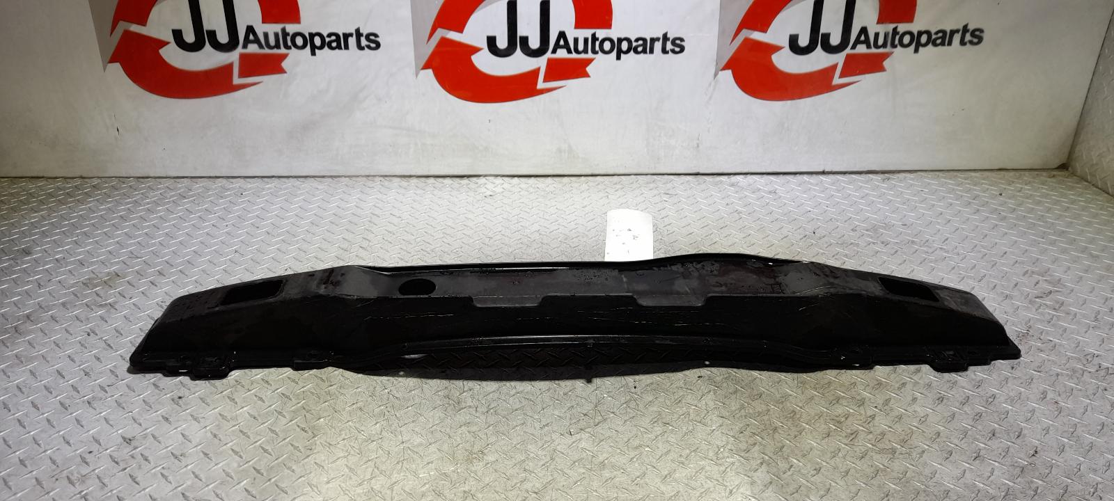 View Auto part R/Bar Bracket/Reinfo Hyundai I30 2011