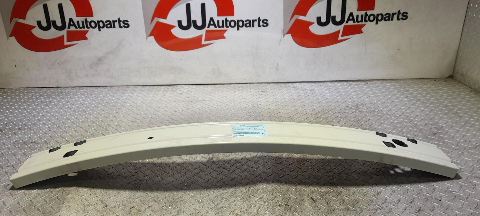 View Auto part F/Bar Reinforc/Brack Nissan Pulsar 2014