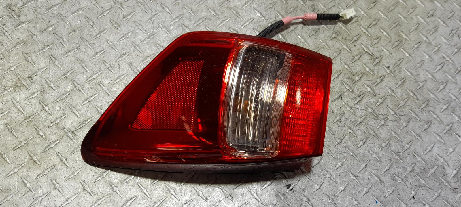 View Auto part Right Taillight Lexus Is250/is250c 2011