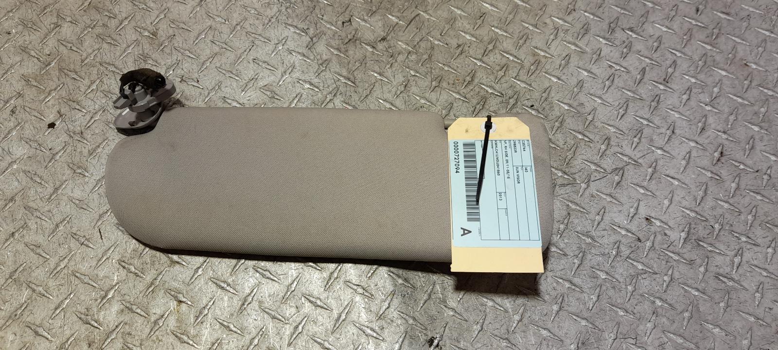 View Auto part Sunvisor Hyundai I40 2013