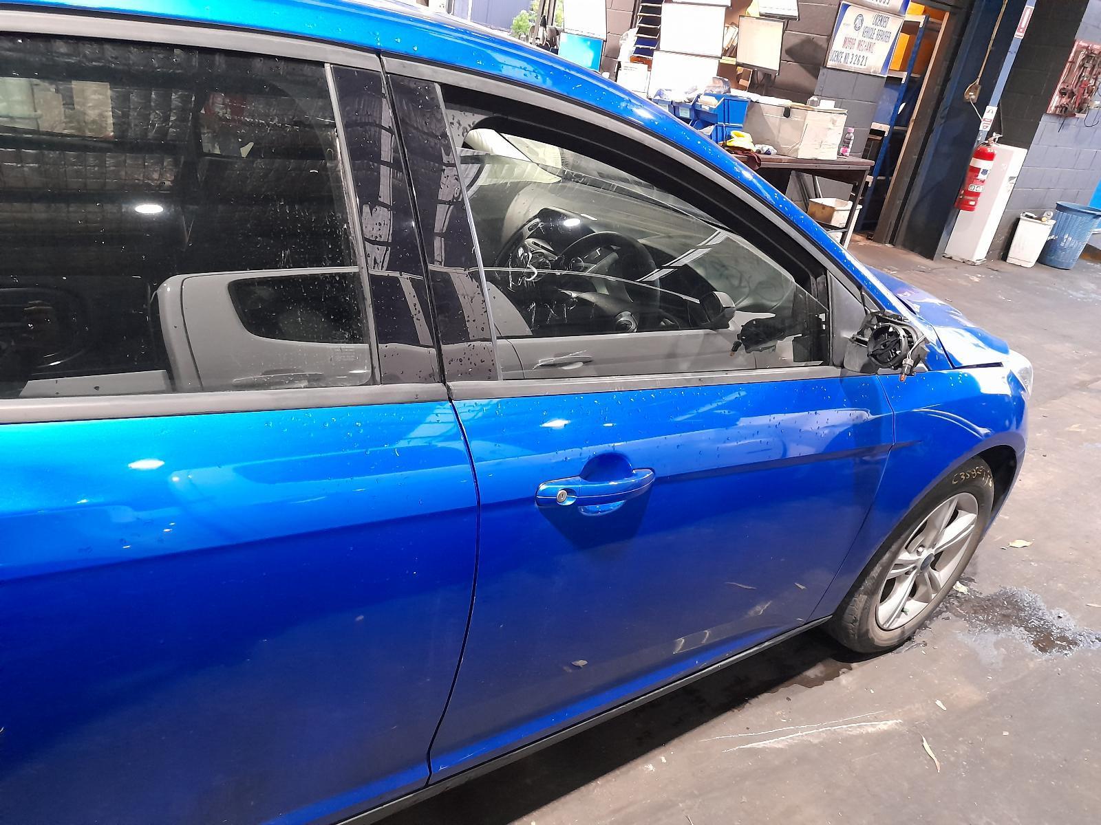 View Auto part Right Front Door Ford Focus 2014
