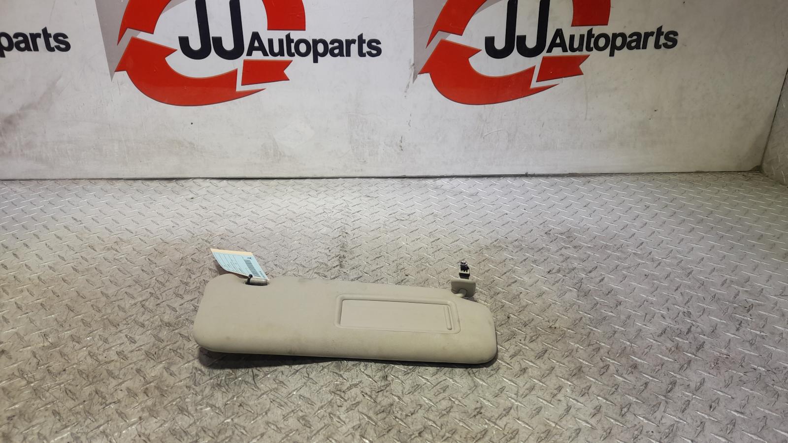 View Auto part Sunvisor Mazda Cx9 2011