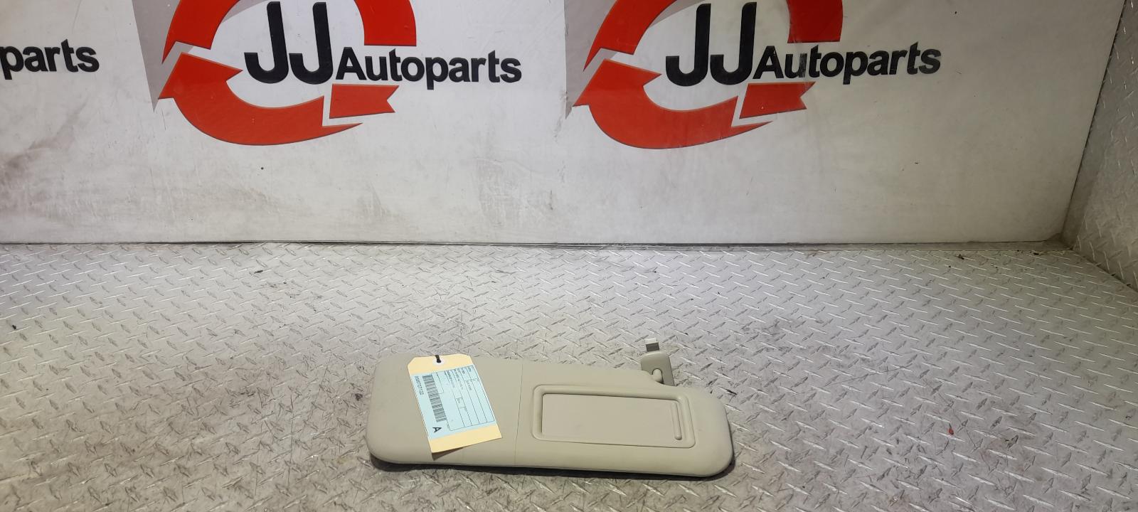 View Auto part Sunvisor Mazda 3 2014
