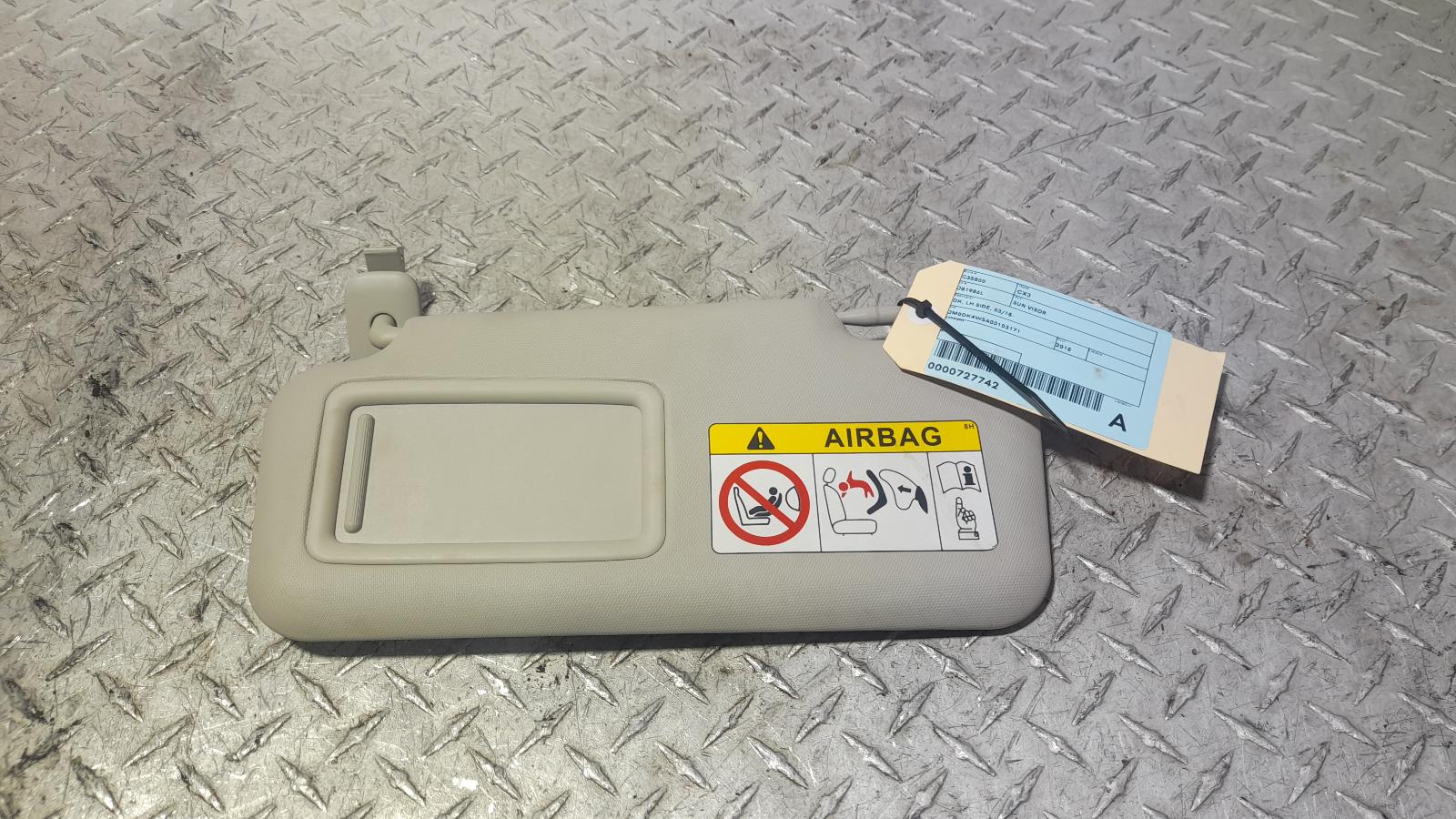 View Auto part Sunvisor Mazda Cx3 2015