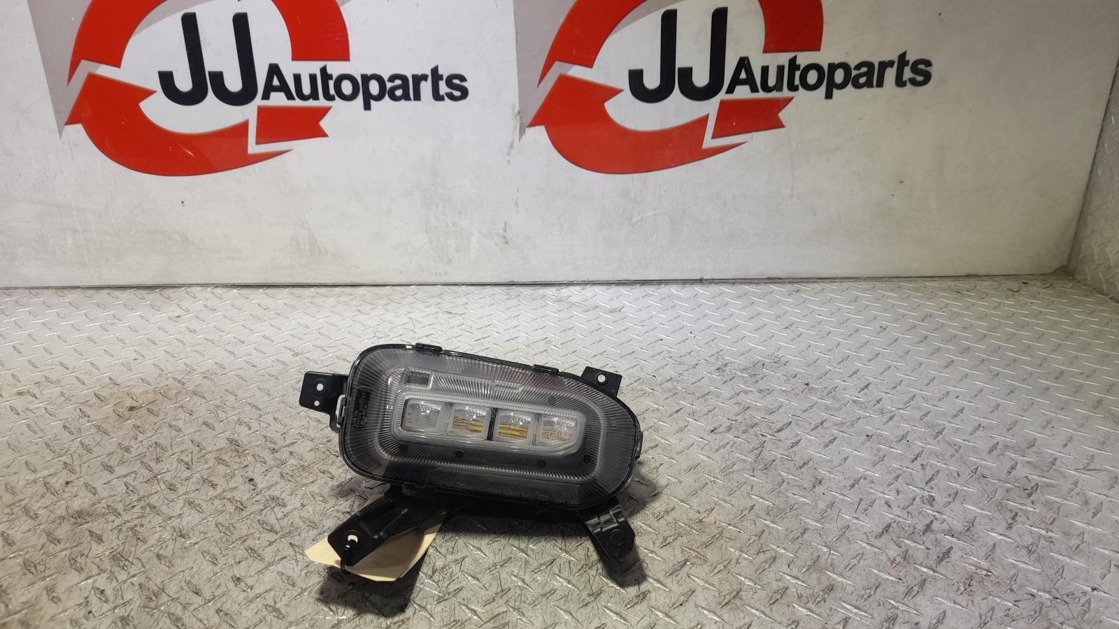 View Auto part Left Indicator/Fog/Side Kia Seltos 2023
