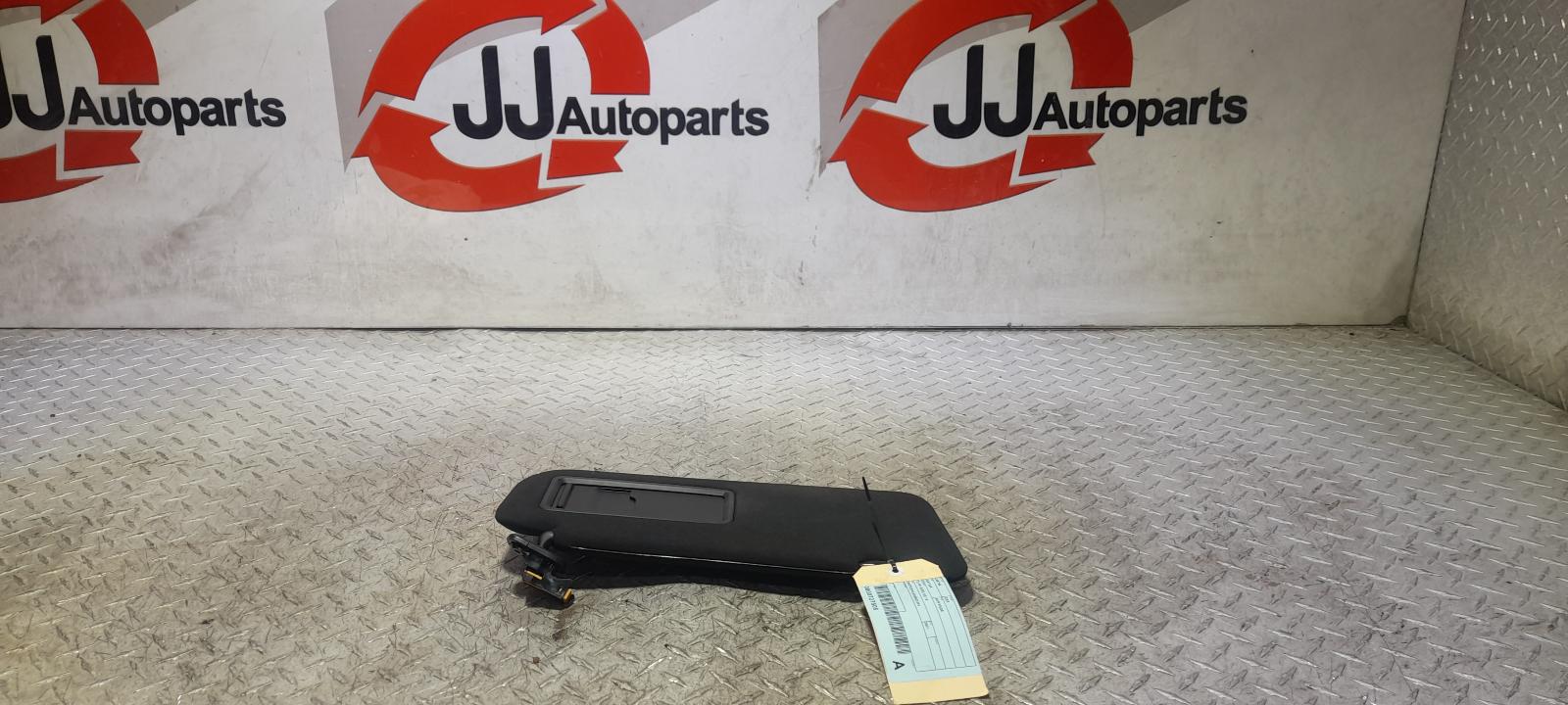 View Auto part Sunvisor Mazda Cx9 2021