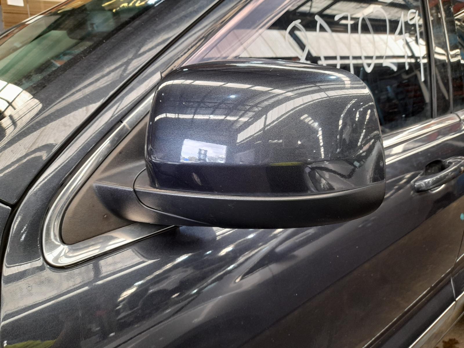 View Auto part Left Door Mirror Jeep Grandcherokee 2012