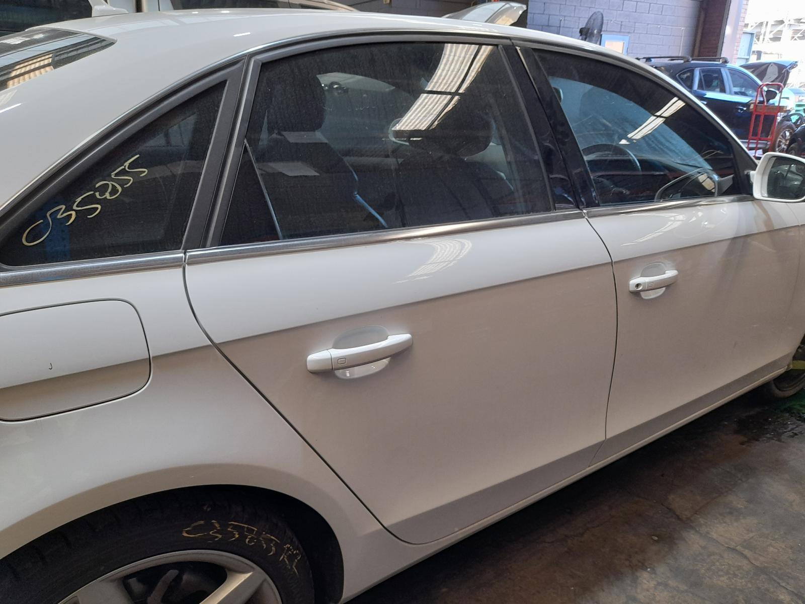 View Auto part Right Rear Door Sliding Audi A4 2013