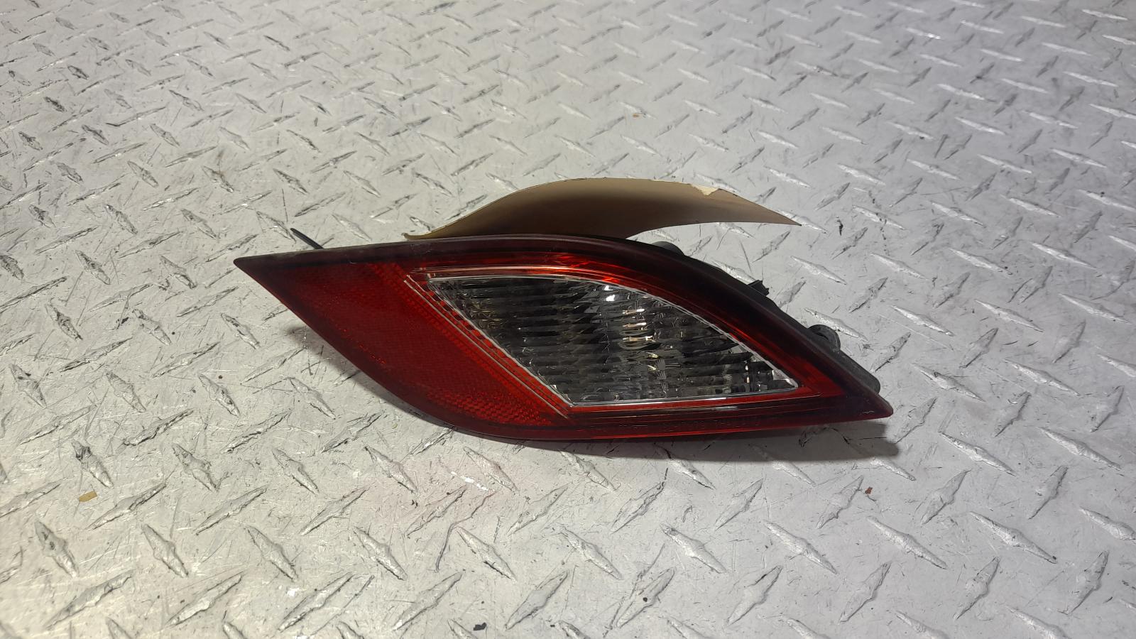 View Auto part Right Taillight Isuzu Mu-x 2015