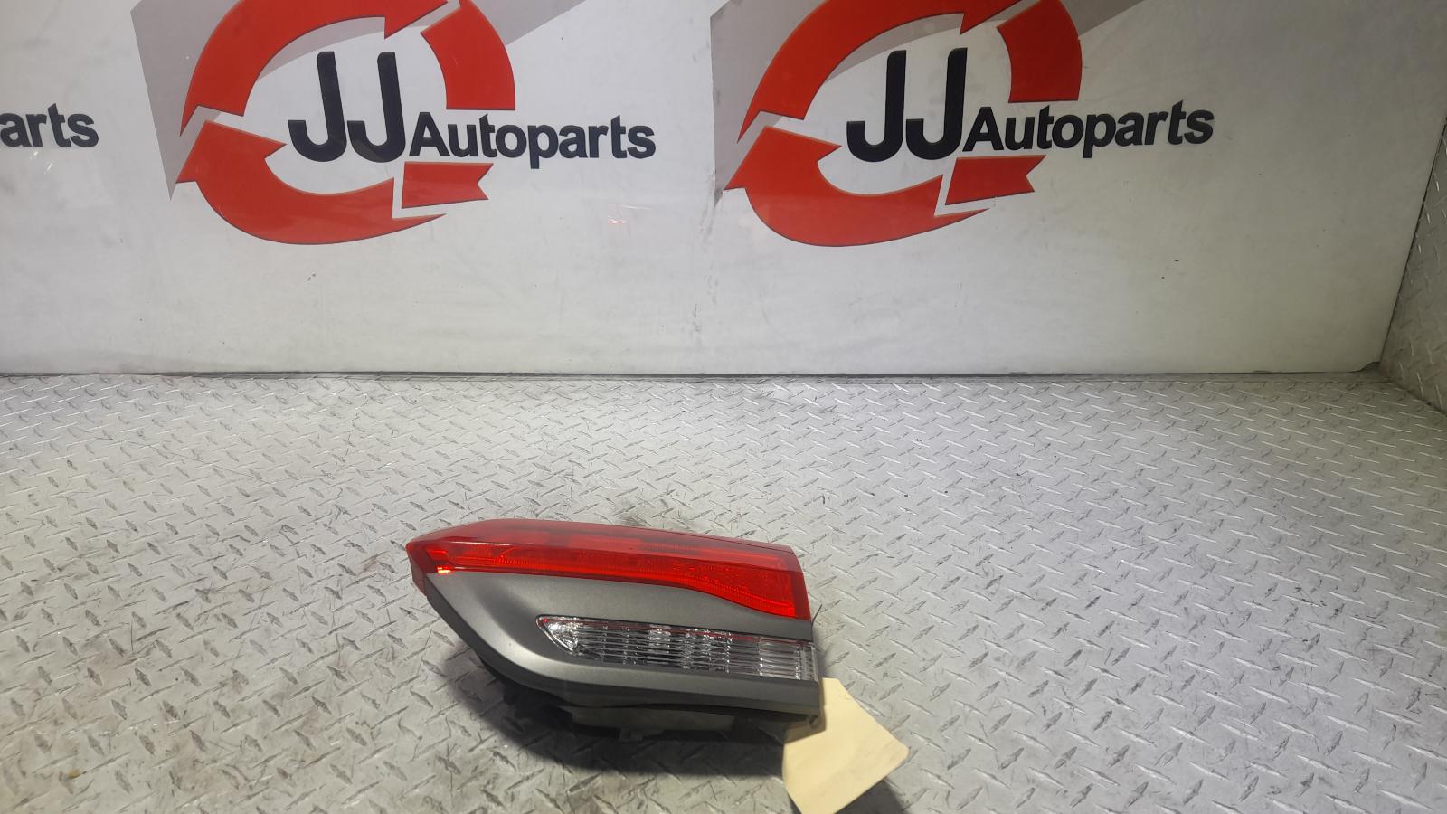 View Auto part Rear Garnish Jeep Grandcherokee 2014