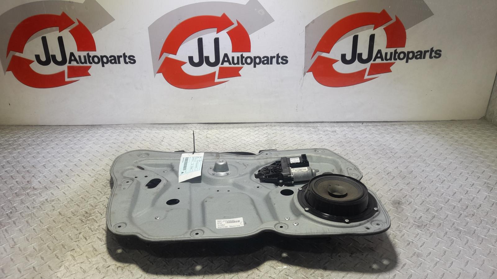 View Auto part Left Front Window Reg/Motor Volkswagen Caddy 2014