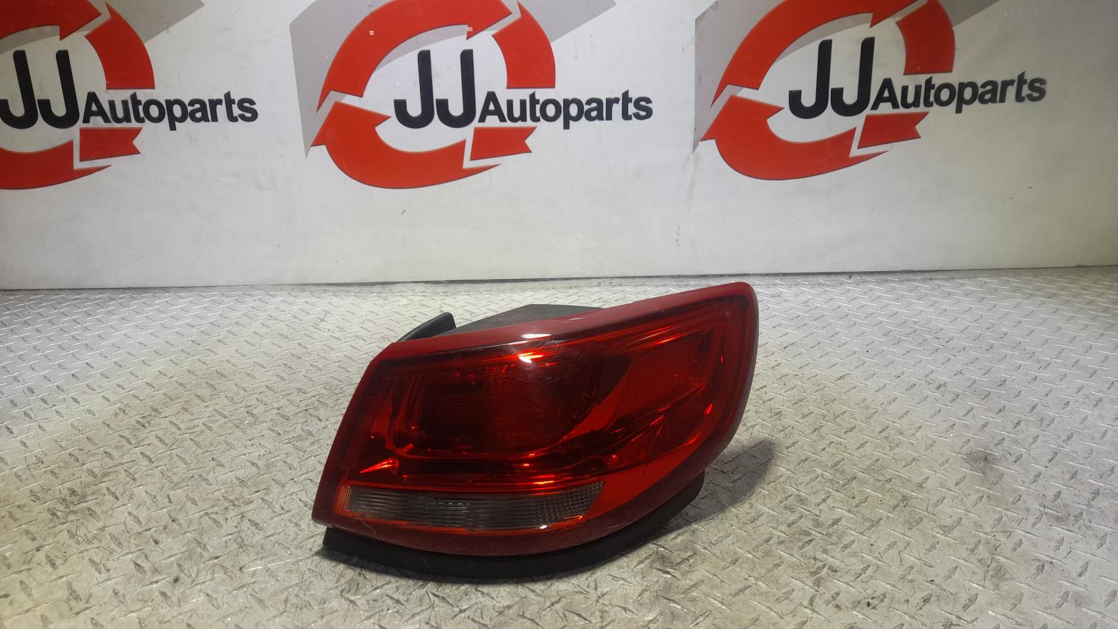 View Auto part Right Taillight Holden Commodore 2013