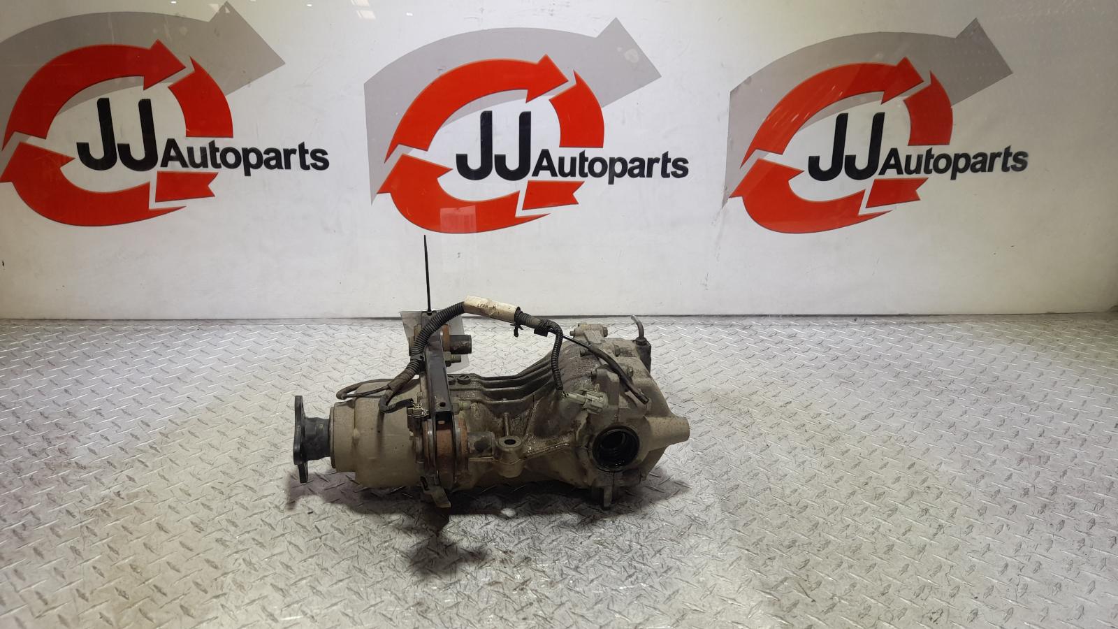 View Auto part Differential Centre Nissan Dualis 2013