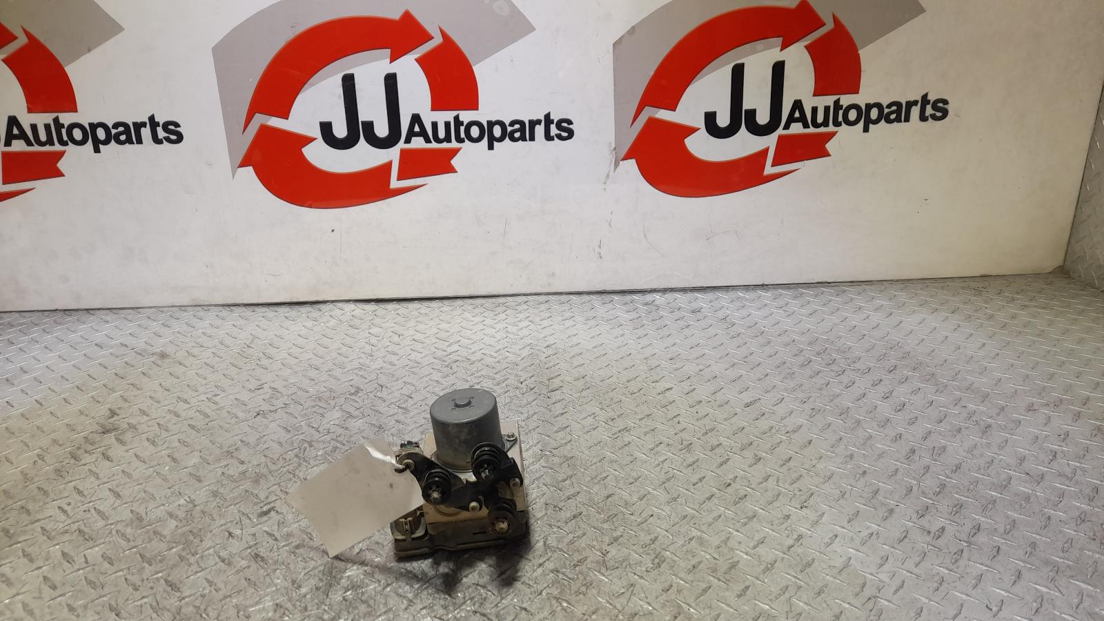 View Auto part Abs Pump/Modulator Volkswagen Passat 2012