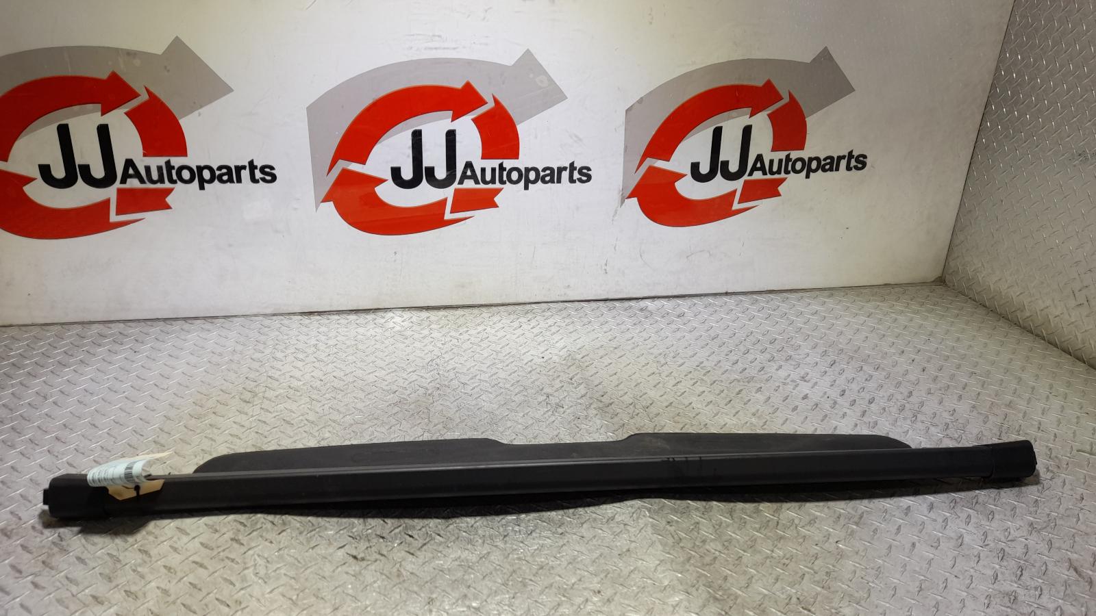 View Auto part Parcel Shelf Cargo Blind Jeep Cherokee 2010