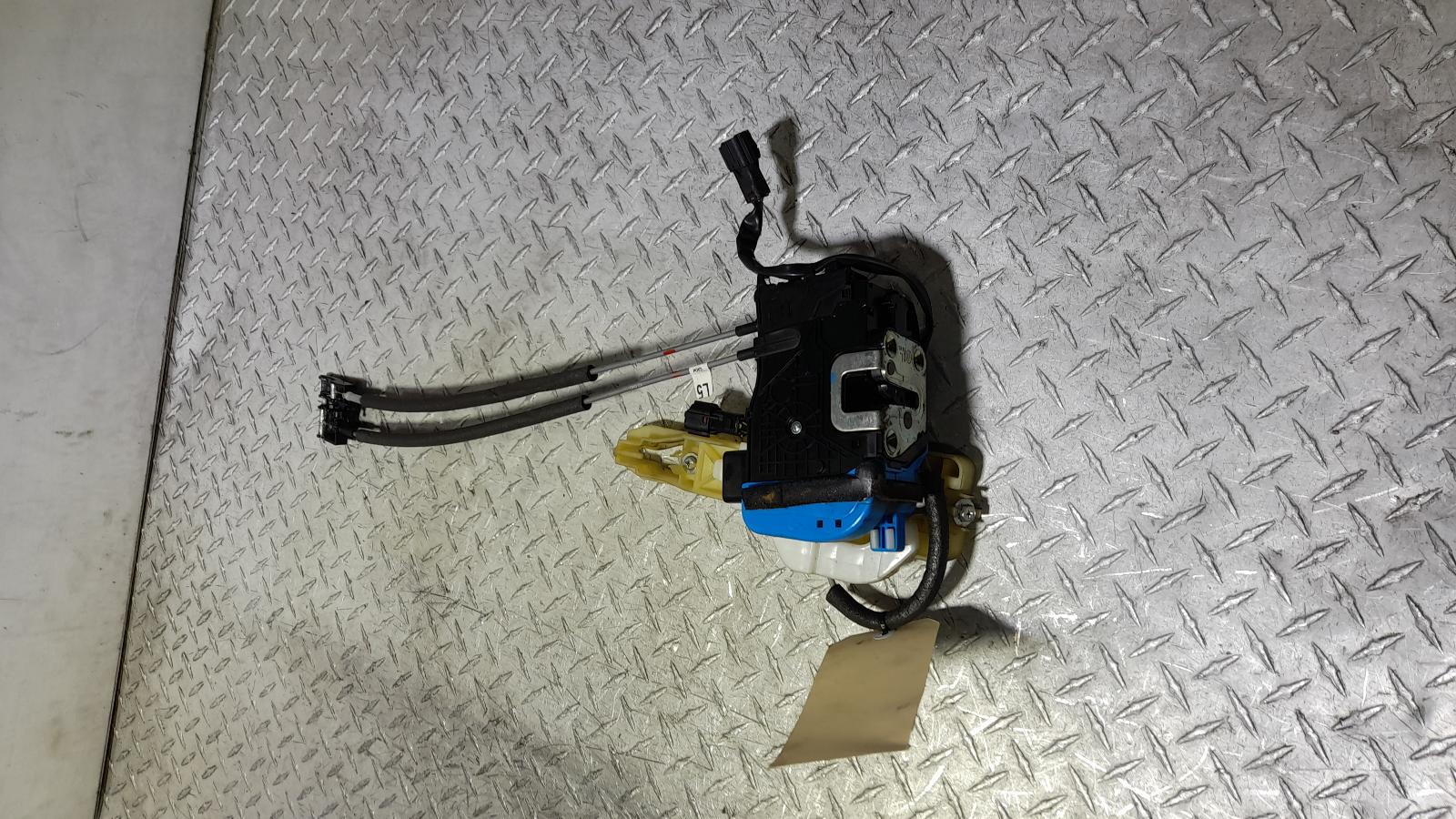 View Auto part Door/Boot/Gate Lock Hyundai Veloster 2012