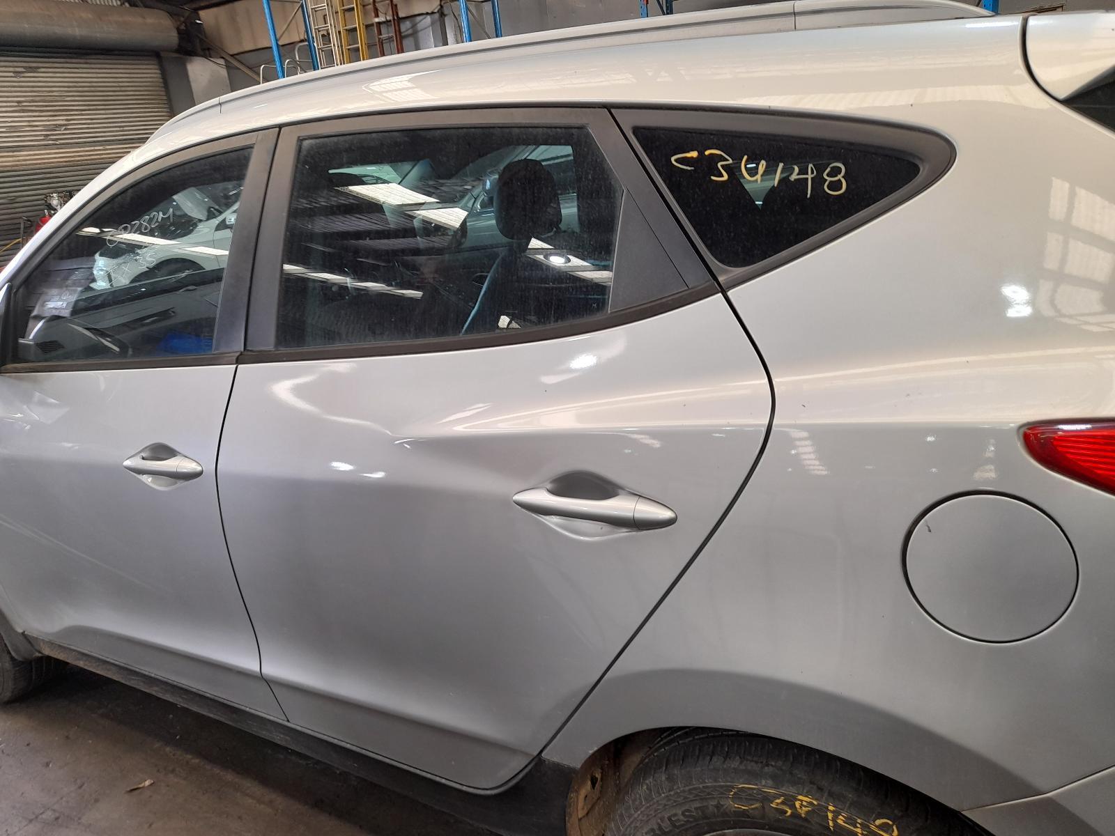 View Auto part Left Rear Door/Sliding Hyundai Ix35 2013