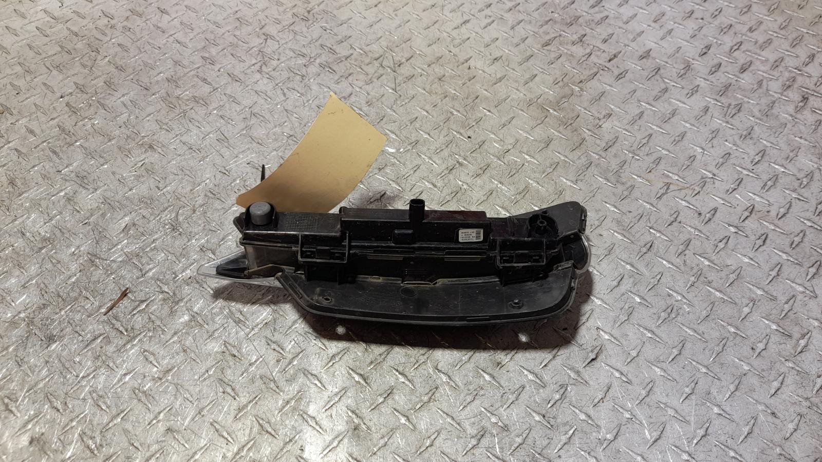 View Auto part Right Indicator/Fog/Side Mercedes C Class 2013