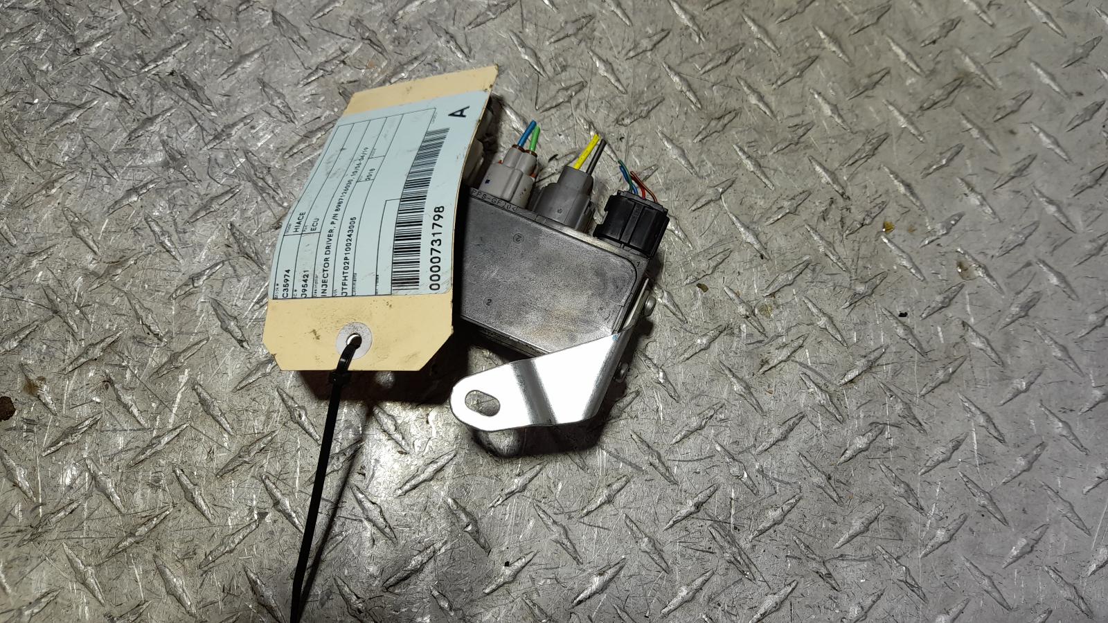 View Auto part Ecu Toyota Hiace 2018