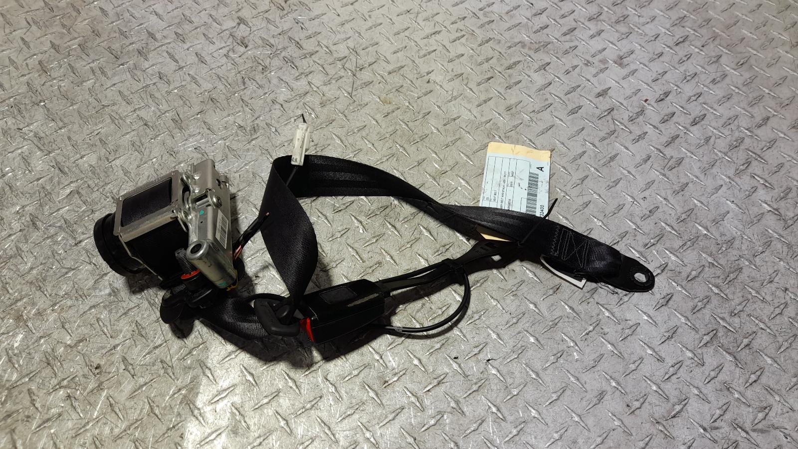 View Auto part Seatbelt/Stalk Mg Zs 2019