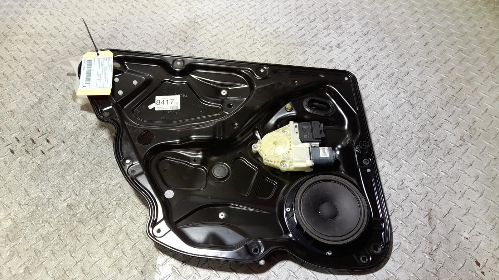 View Auto part Left Rear Wnd Reg/Motor Volkswagen Passat 2012