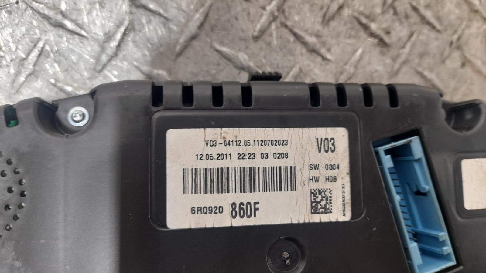 View Auto part Instrument Cluster Volkswagen Polo 2011