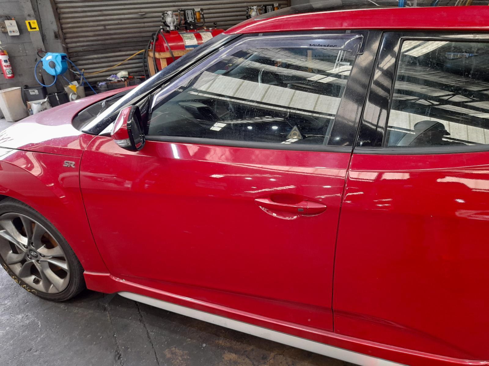 View Auto part Left Front Door Hyundai Veloster 2016