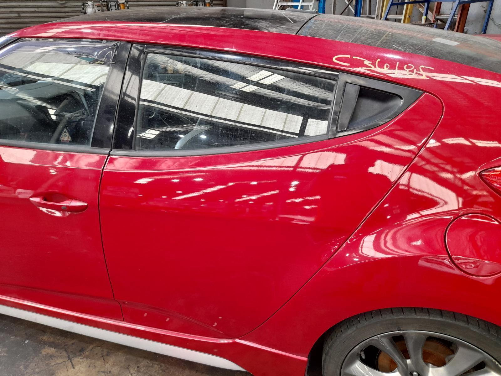 View Auto part Left Rear Door/Sliding Hyundai Veloster 2016