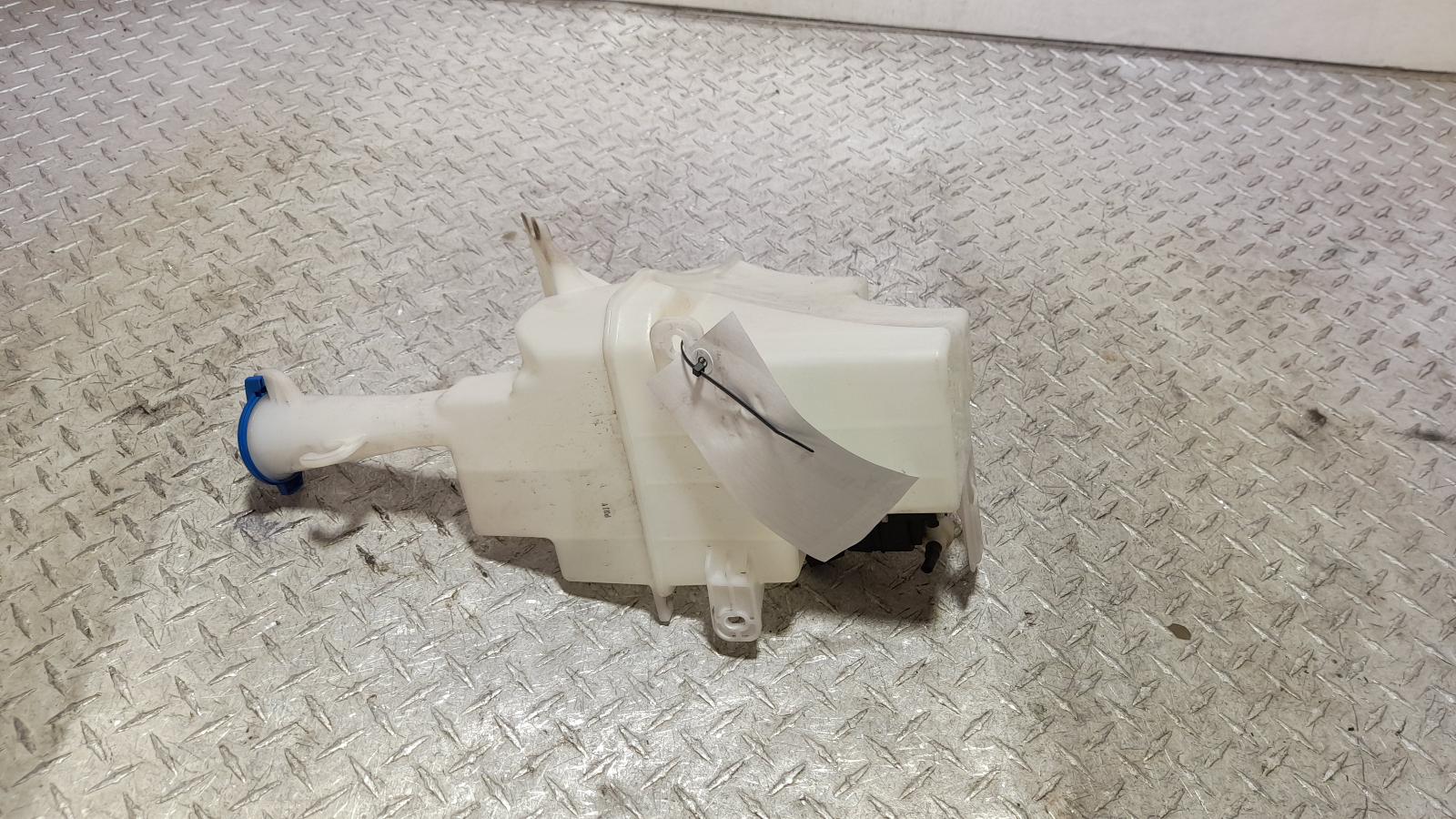 View Auto part Washer Bottle Hyundai I30 2020
