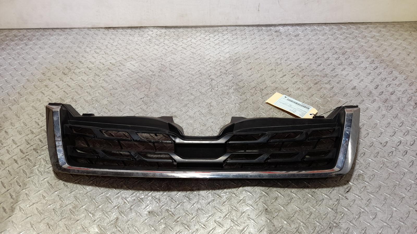 View Auto part Grille Subaru Forester 2017