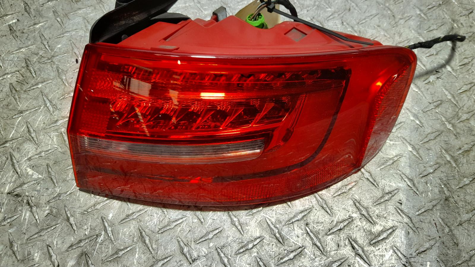View Auto part Right Taillight Audi A4 2015