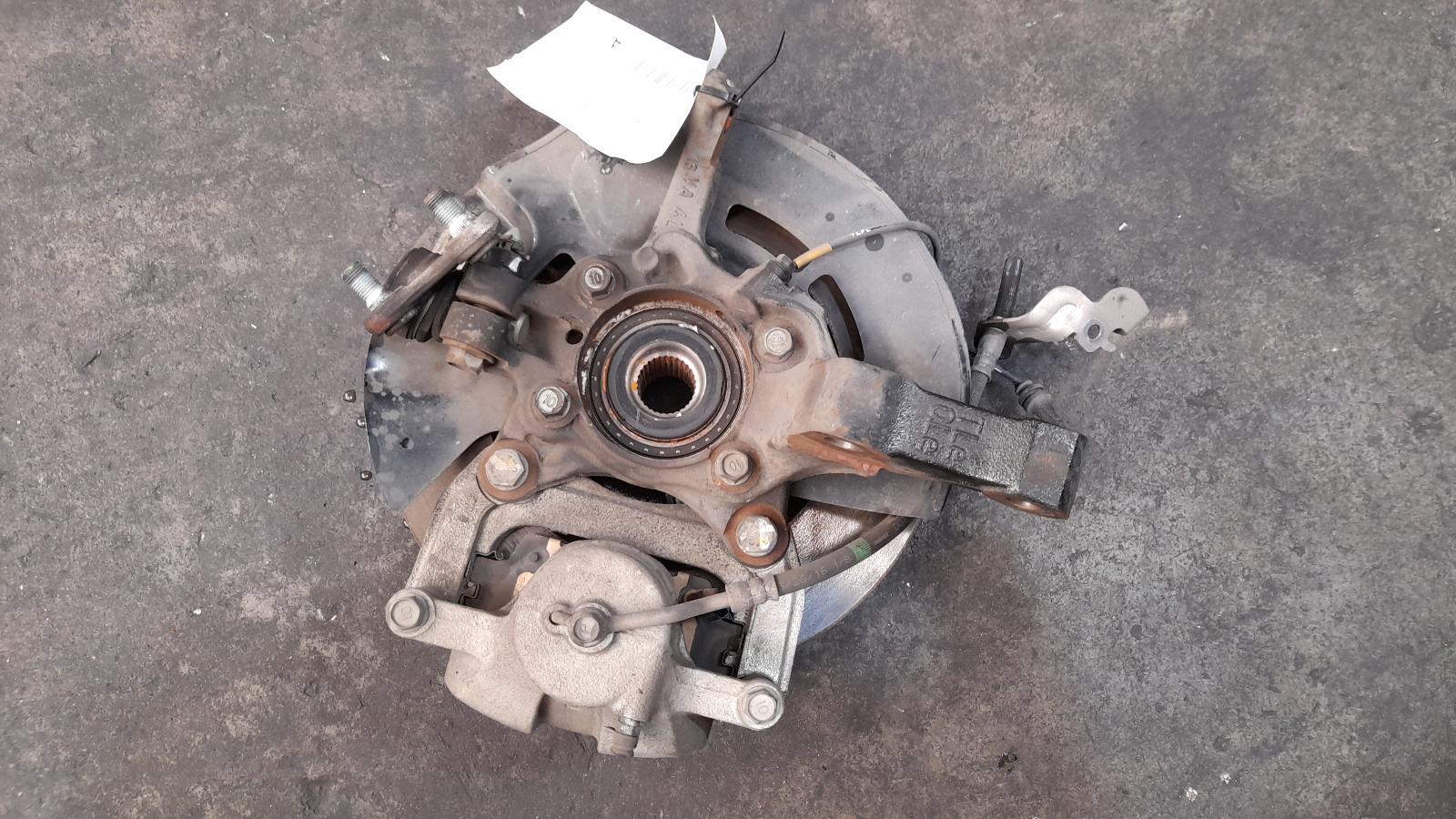 View Auto part Left Front Hub Assembly Hyundai Tucson 2016
