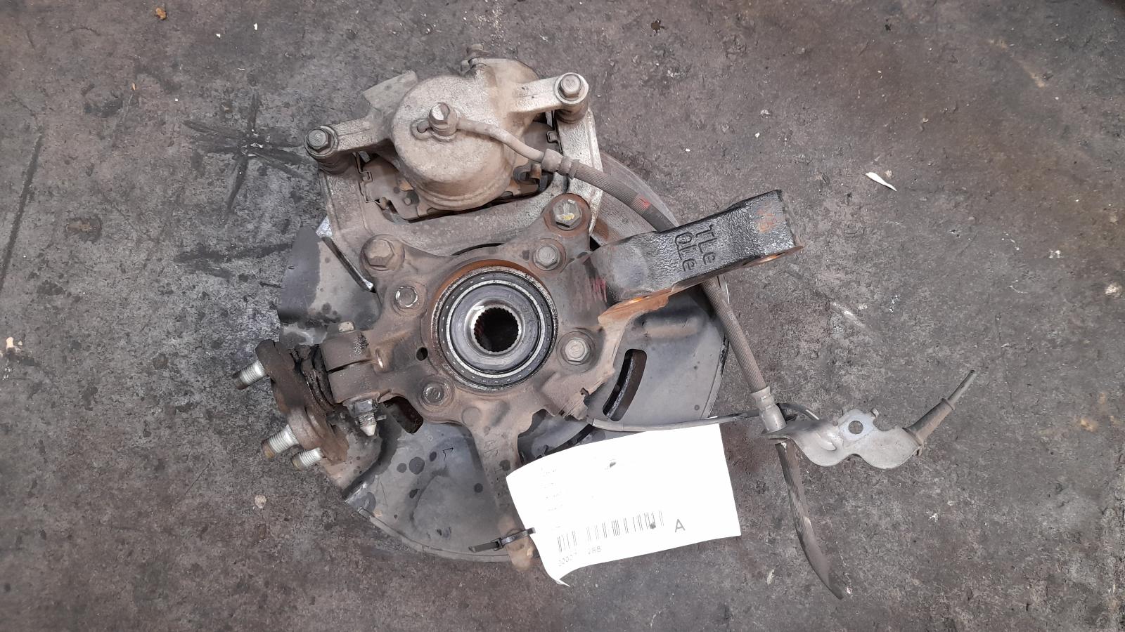 View Auto part Right Front Hub Assembly Hyundai Tucson 2016