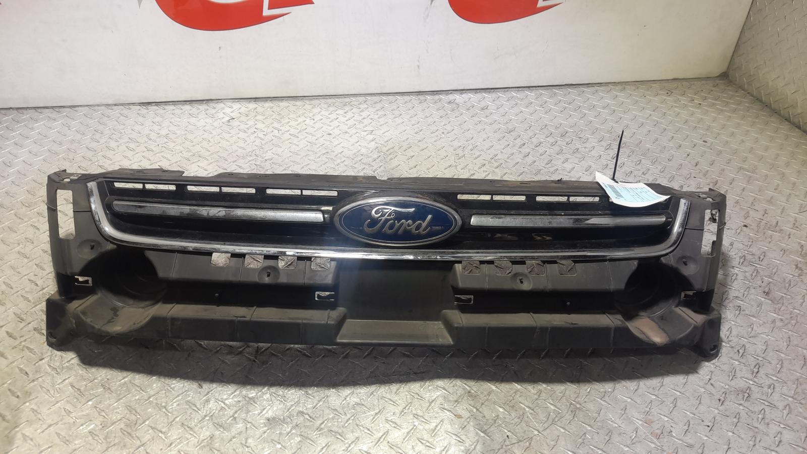 View Auto part Grille Ford Kuga 2015