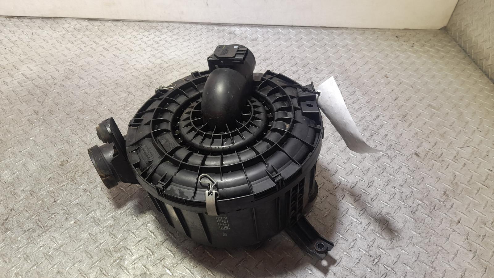 View Auto part Air Cleaner/Box Toyota Hilux 2015