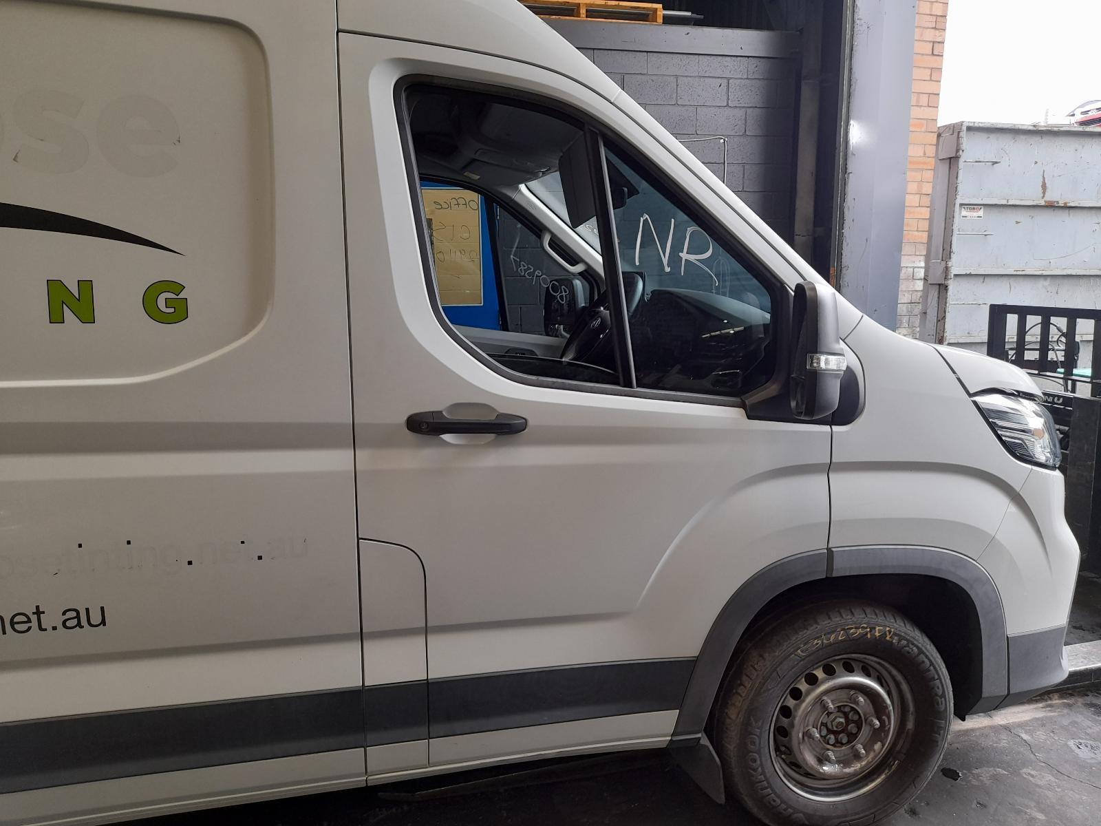 View Auto part Right Front Door Ldv Deliver 9 2020