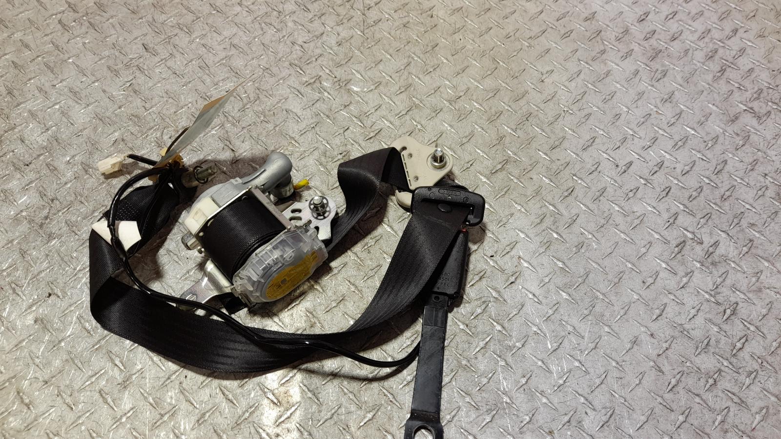 View Auto part Seatbelt/Stalk Subaru Forester 2012