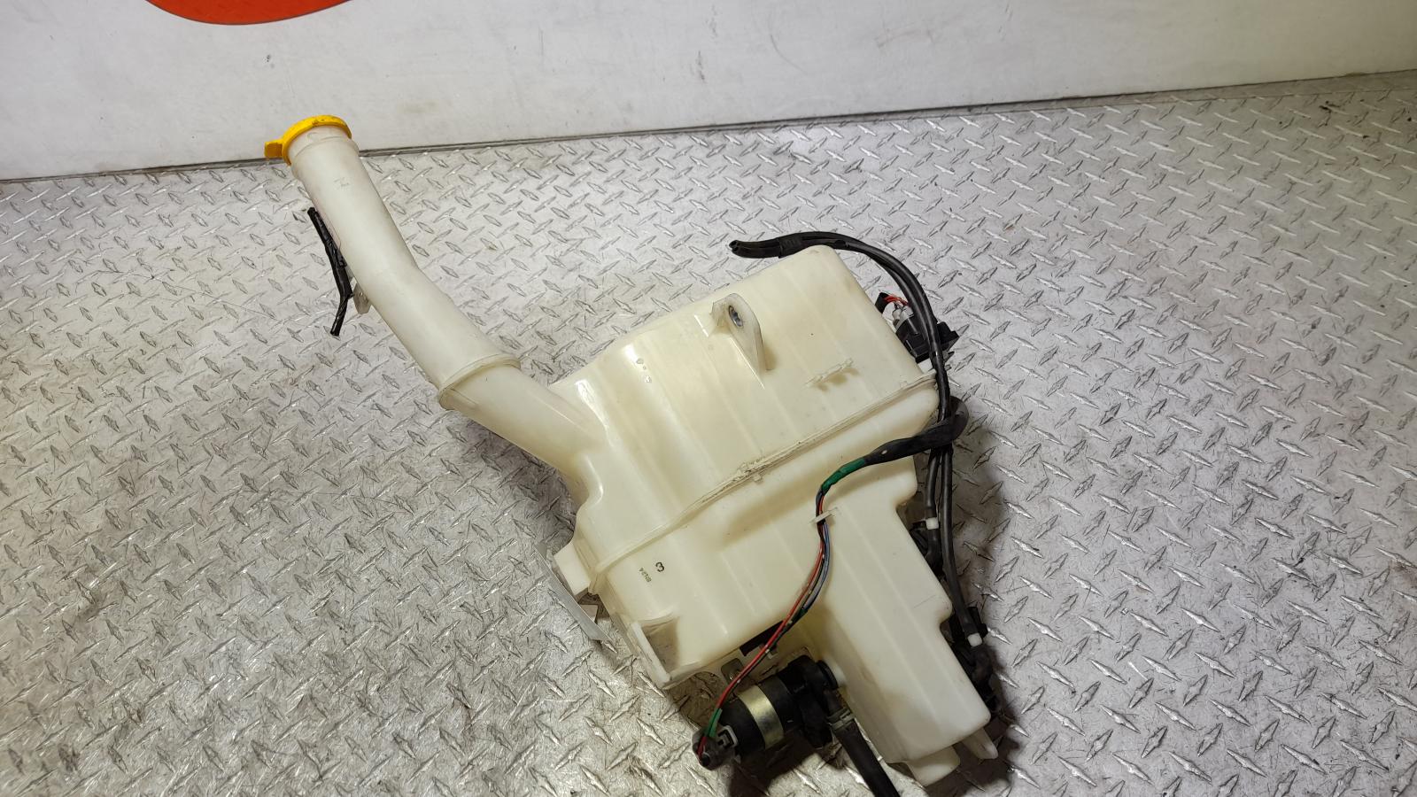 View Auto part Washer Bottle Mazda Cx9 2011