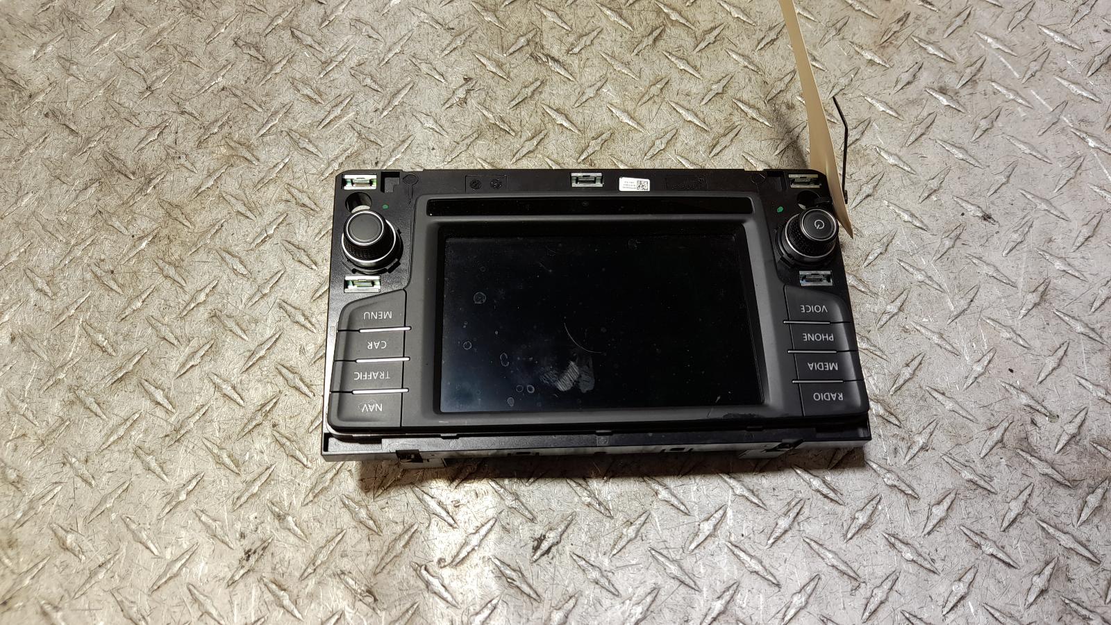 View Auto part Radio/Cd/Dvd/Sat/Tv Volkswagen Golf 2016