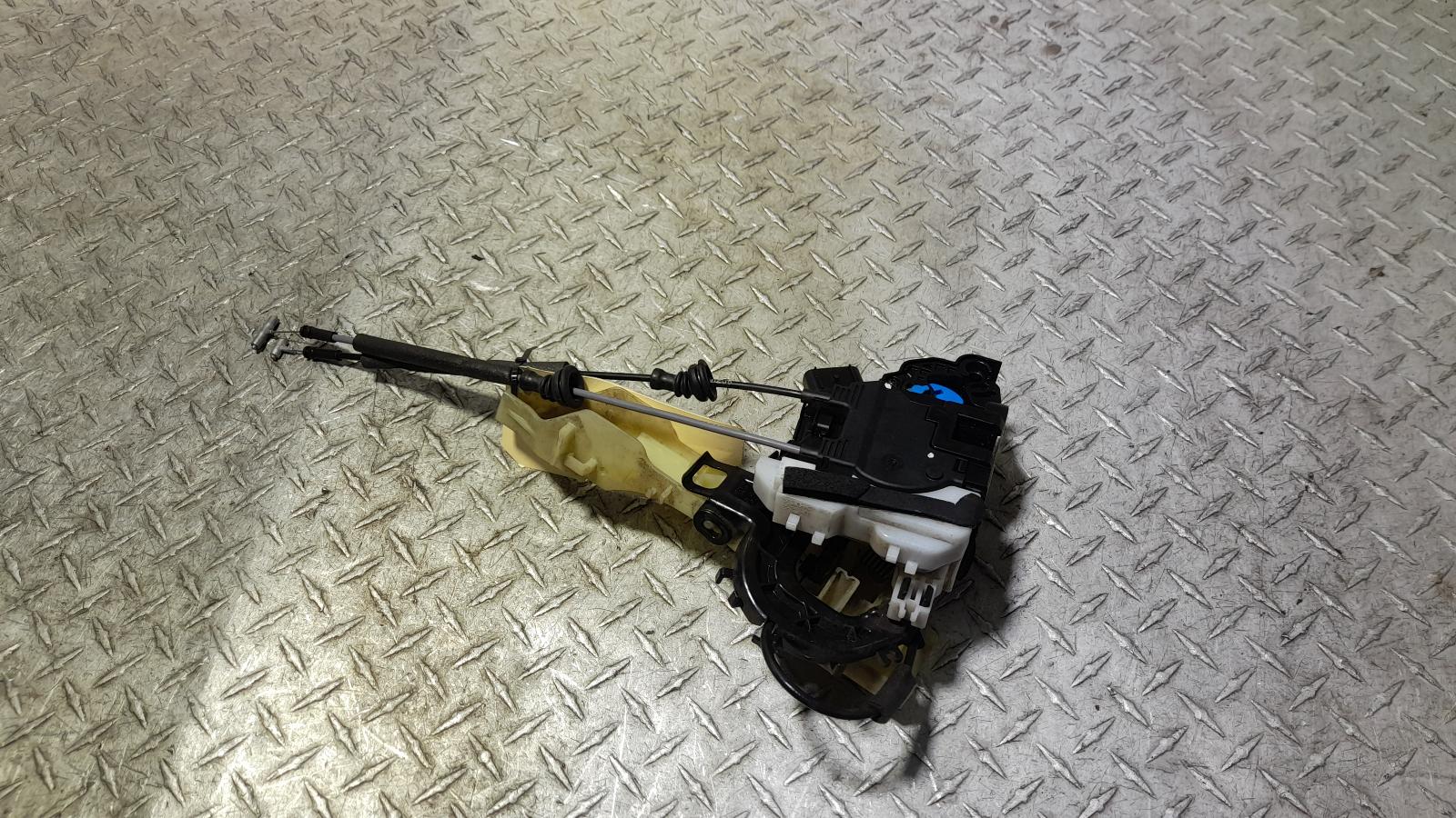 View Auto part Door/Boot/Gate Lock Hyundai Elantra 2012
