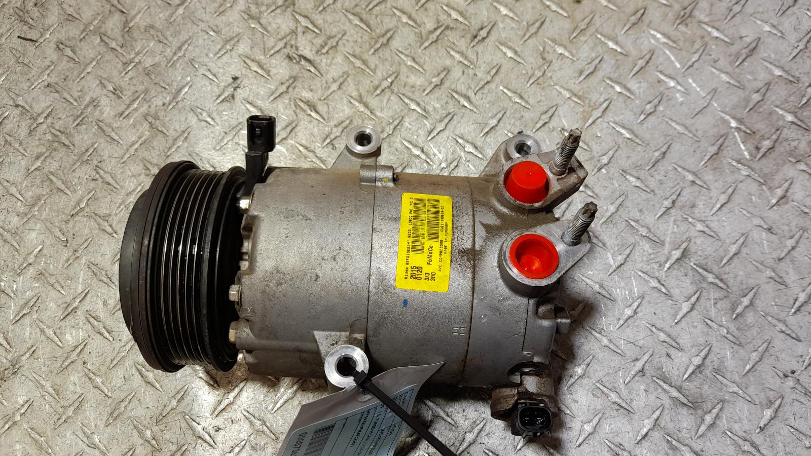 View Auto part A/C Compressor Ford Kuga 2015