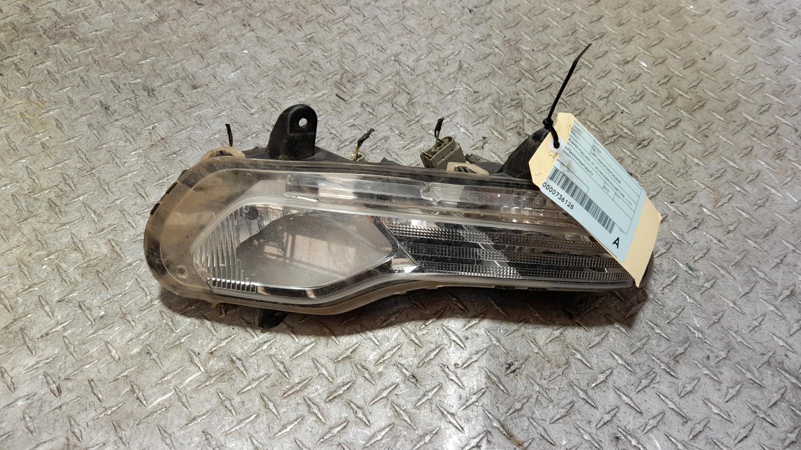 View Auto part Left Indicator/Fog/Side Ford Kuga 2015