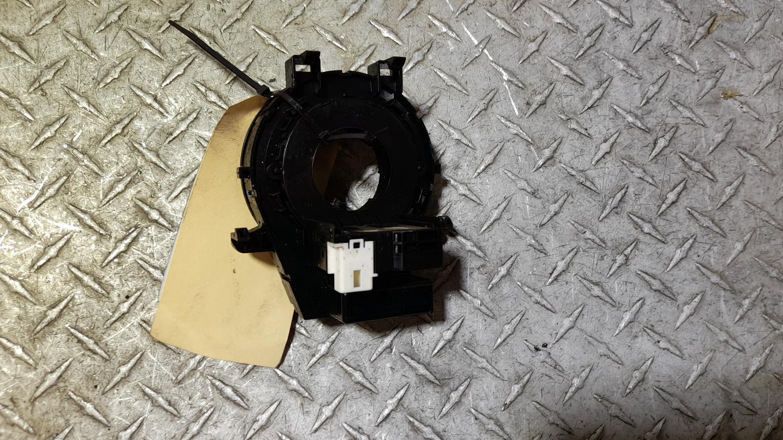 2019 Isuzu Dmax Airbag Module/Sensor View Auto part Airbag Module/Sensor Isuzu Dmax 2019